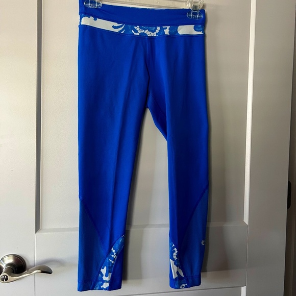 Lululemon Blue Groove pants - Picture 1 of 8